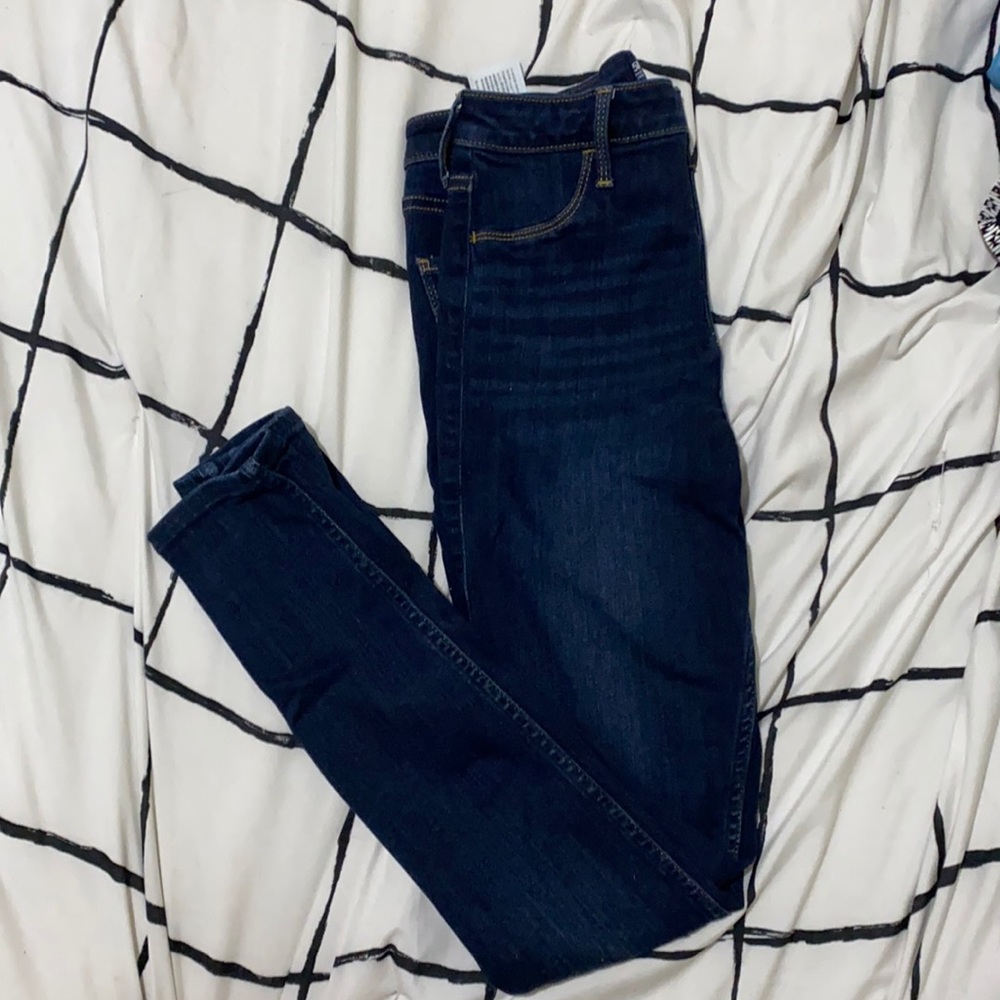 Hollister dark blue jeans size 5